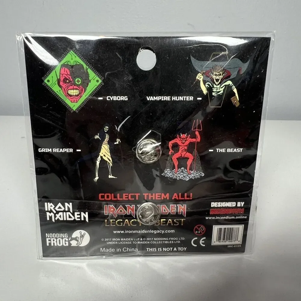 Iron Maiden LEGACY OF THE BEAST Vampire Hunter Lapel Pin New 2017